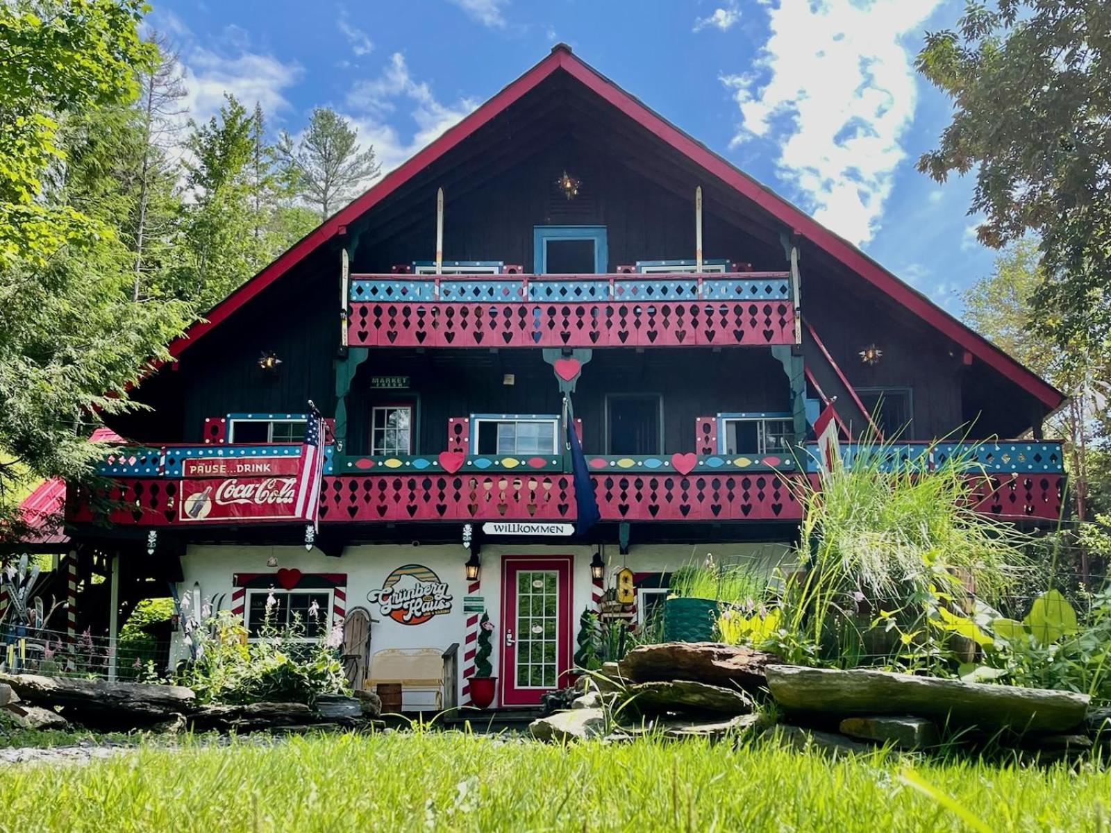 Grunberg Haus Inn & Cabins Waterbury Extérieur photo