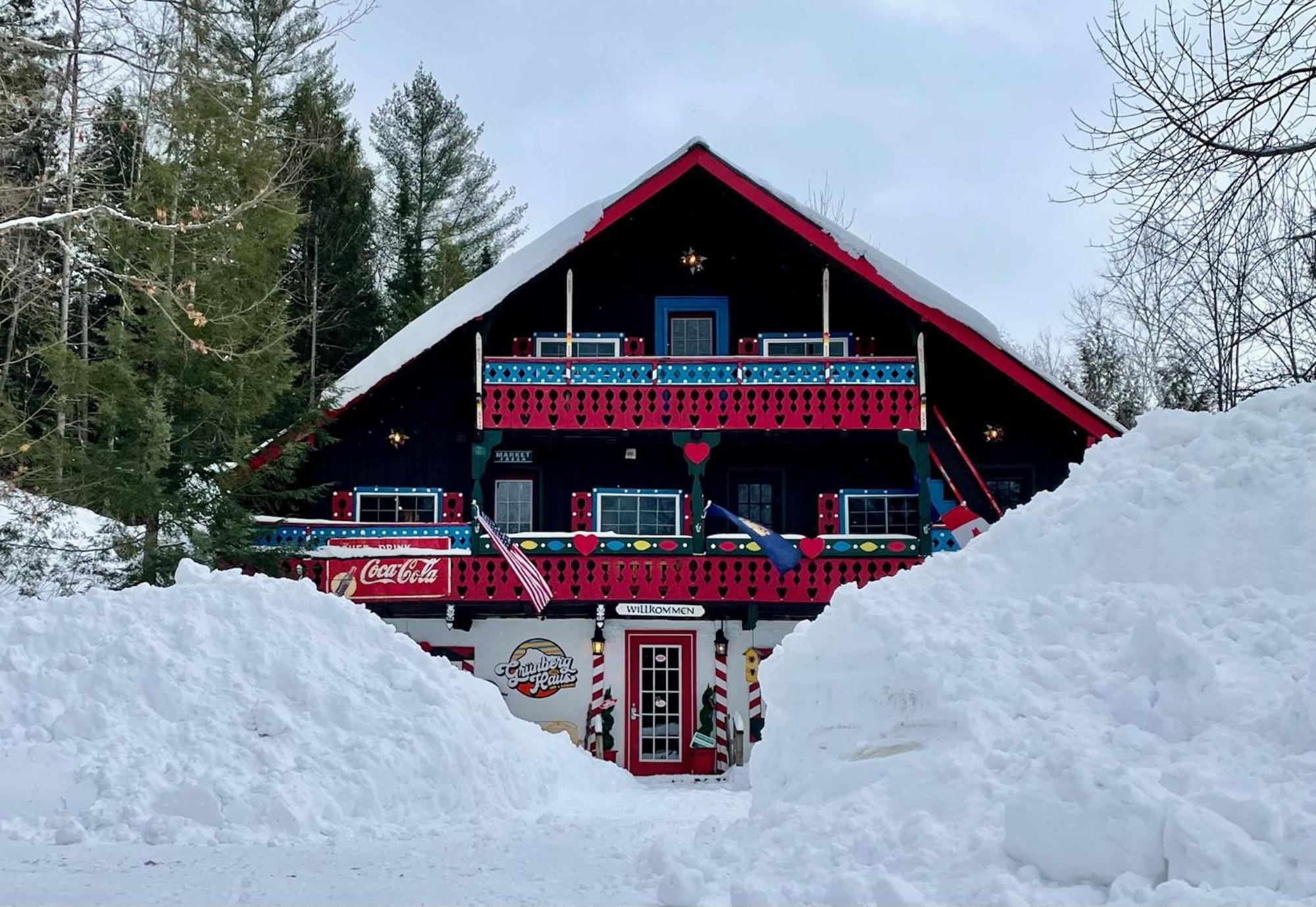Grunberg Haus Inn & Cabins Waterbury Extérieur photo